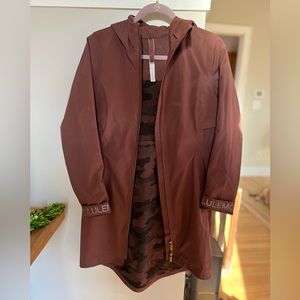 Lululemon rain jacket 4